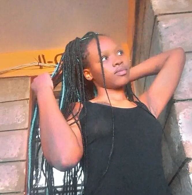 Ebony-bella