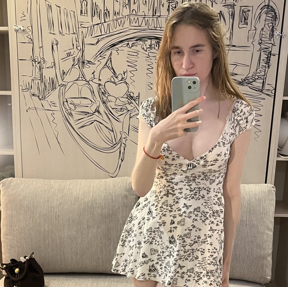klementina__ profile