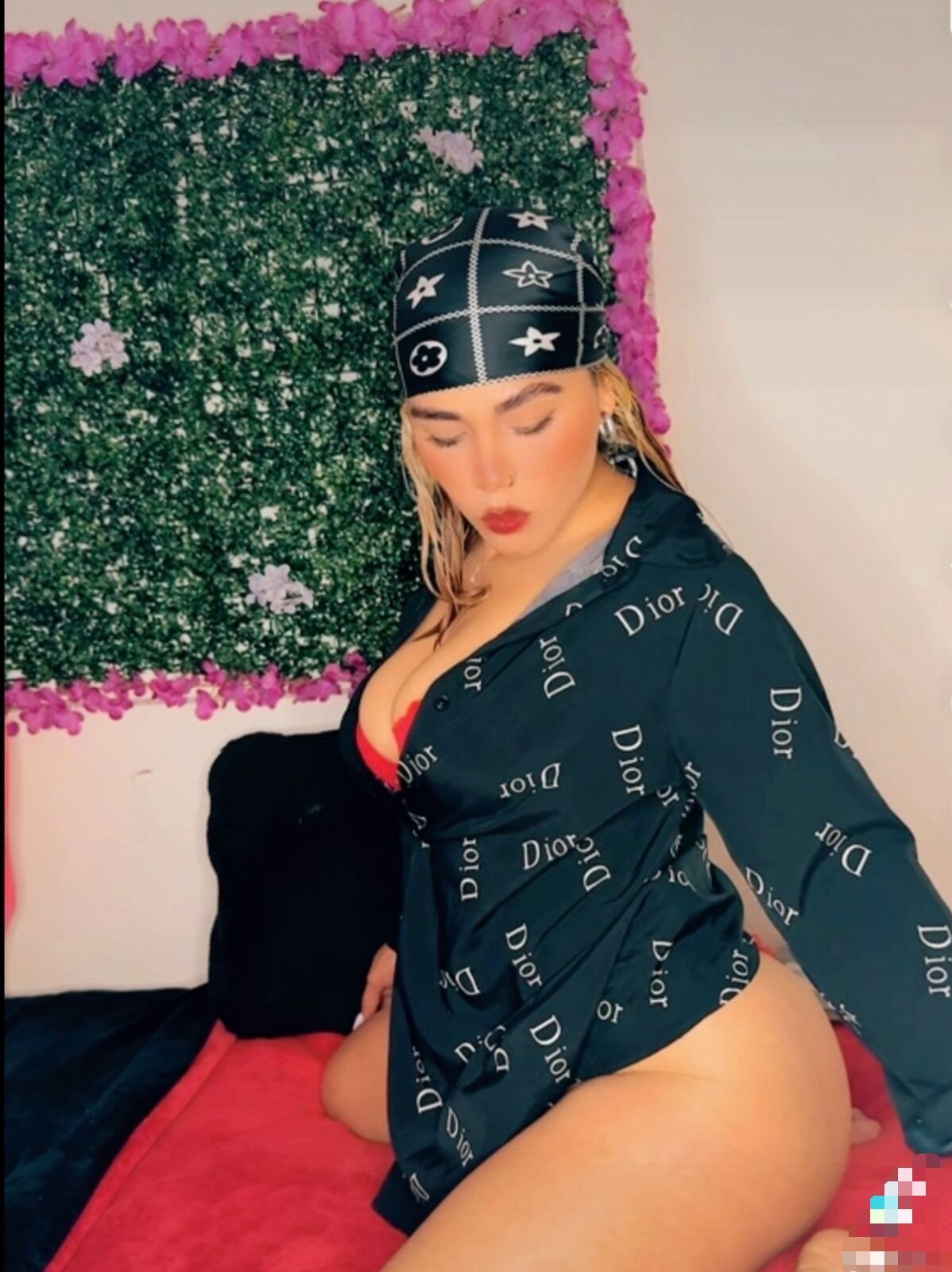 Aitanafoxx1