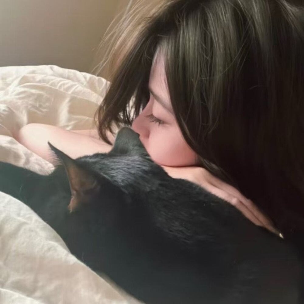 -monica-tina- profile