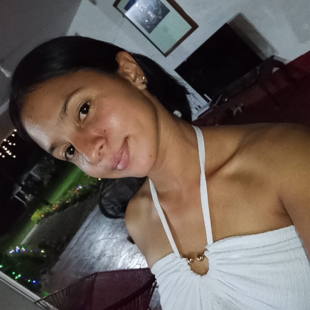 mega-livestrip.info celeste_gloww livesex profile in the-country-of-beautiful-women cams