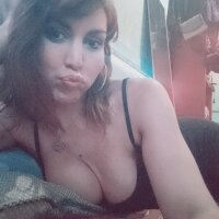 Flor_Di_Pietro's Offline XXX Chat