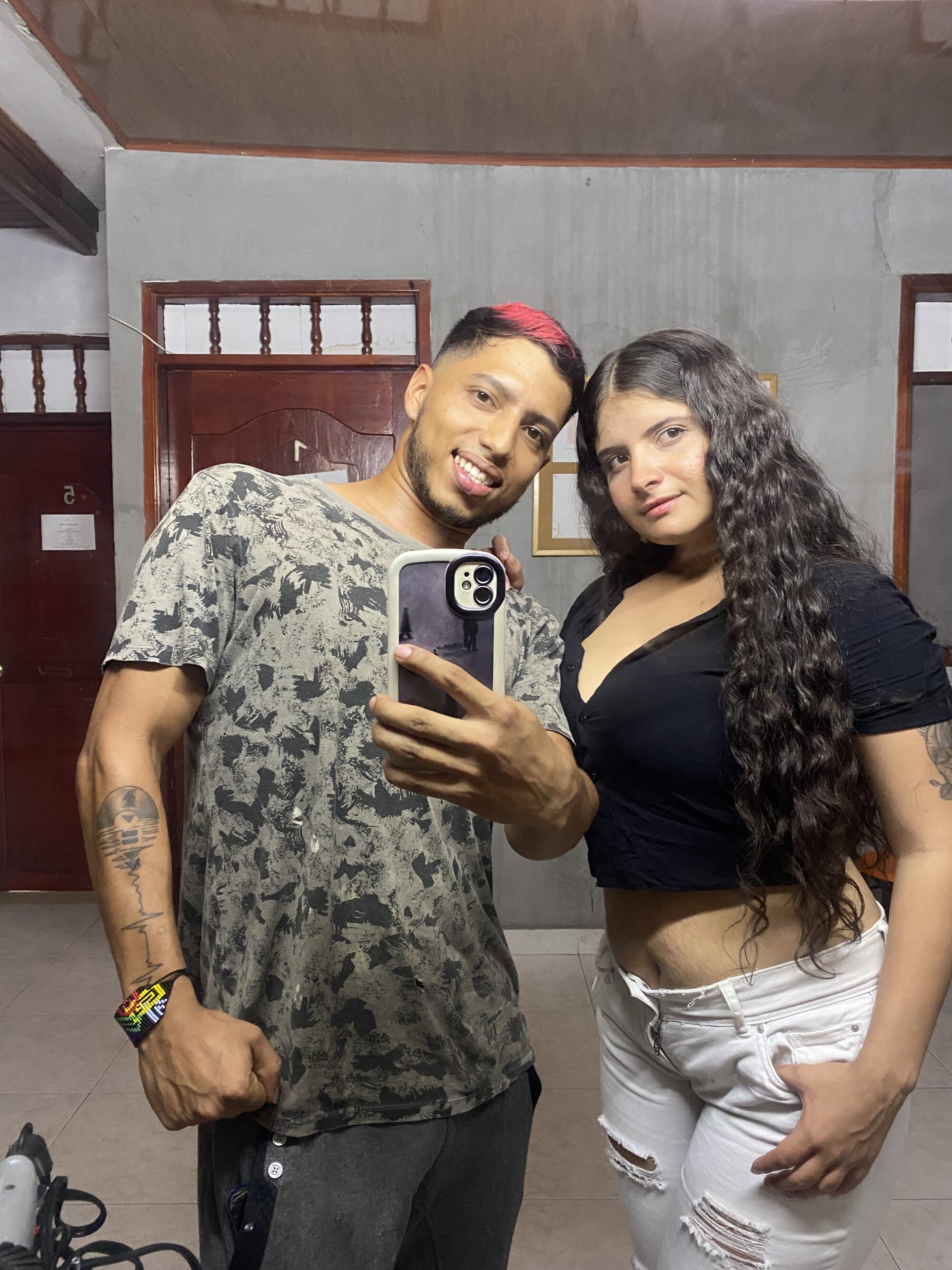 Danna_Leo