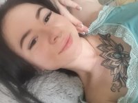 LillyKerry's Offline Chat Room