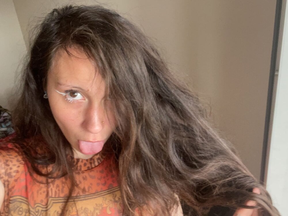 Aisha Rouhi
