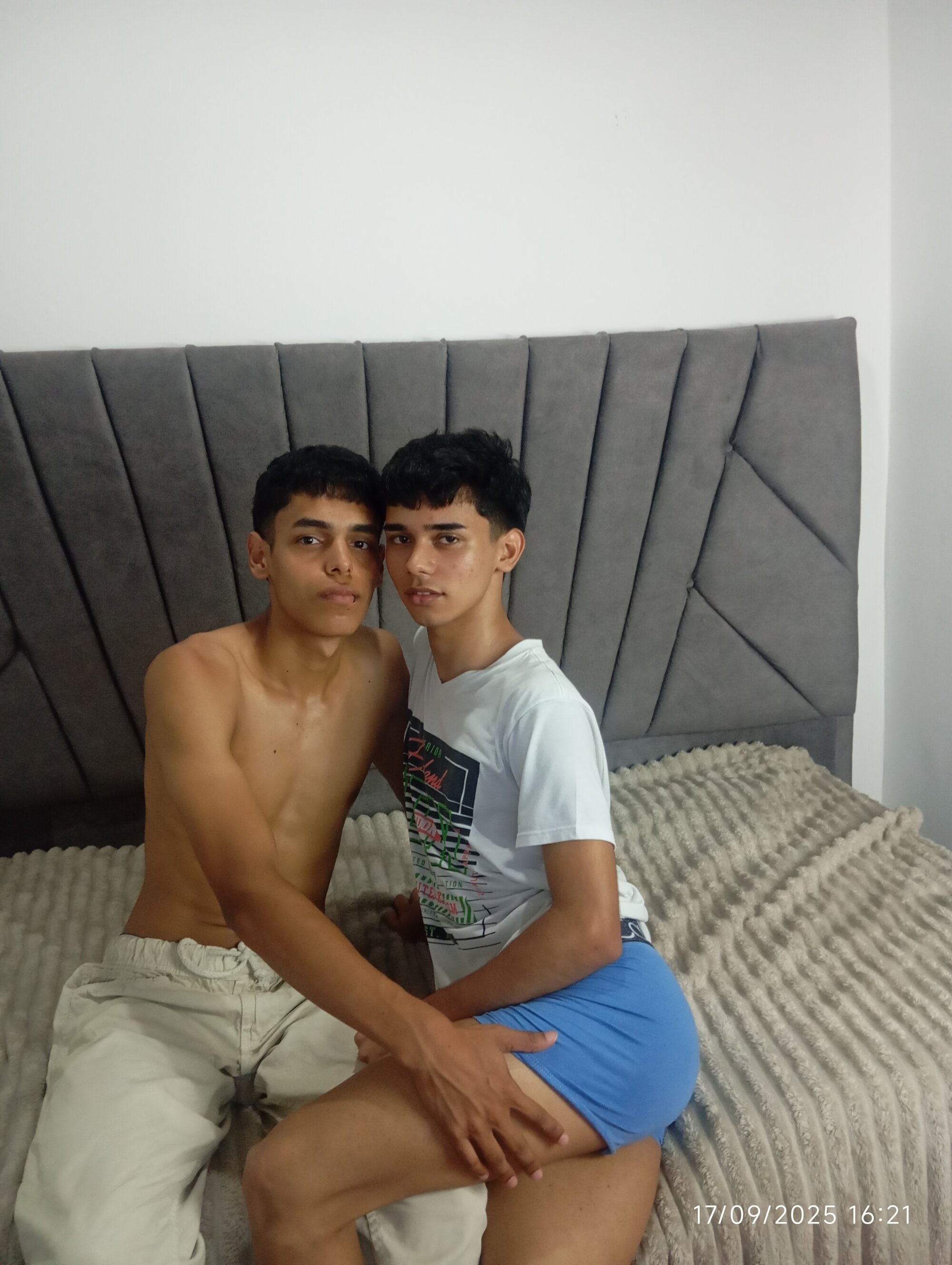 mike_and_adri