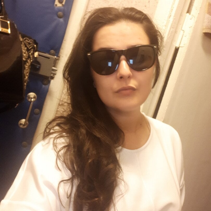 JuliaKiss1 profile