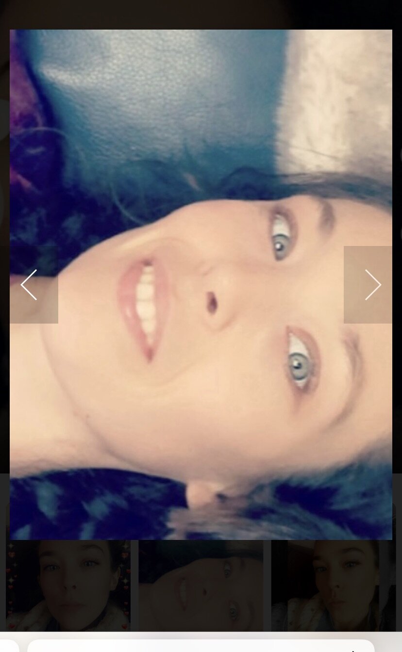 kira62 live cam model at StripChat