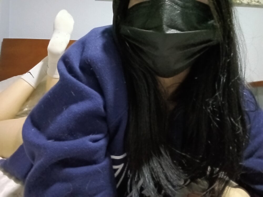 stripchat alineumann webcam profile pic via xxx-topcamgirls.com