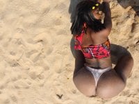 baileythrones69x's Offline XXX Chat