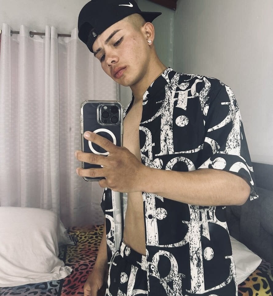 jimmywalker_06 from stripchat