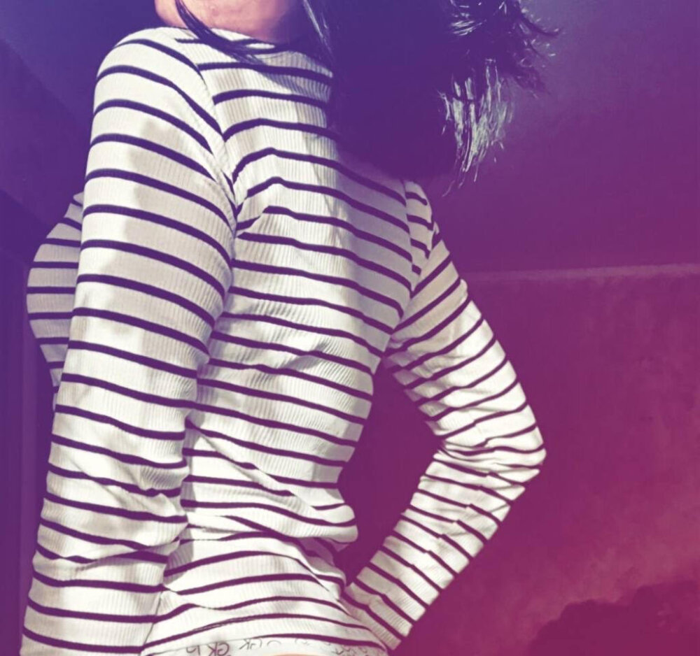 Live sex webcam photo for Alison_L #290635102