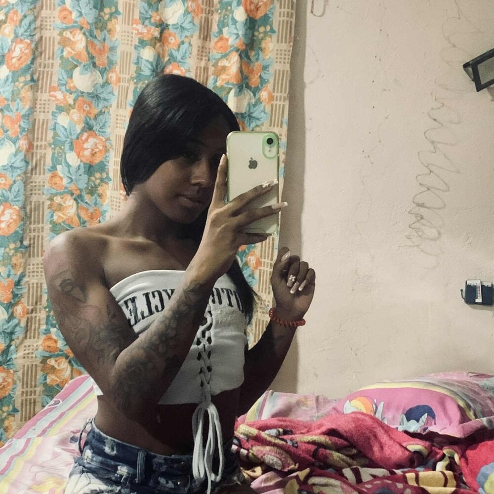 karol_tssweet profile
