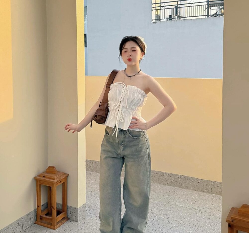 sexlivecamsites.com goddess_wild livesex profile in asian cams