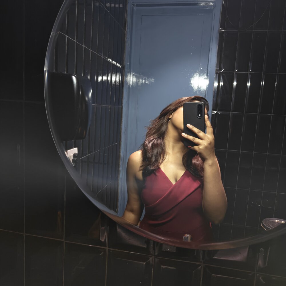 sheff098's Offline XXX Chat