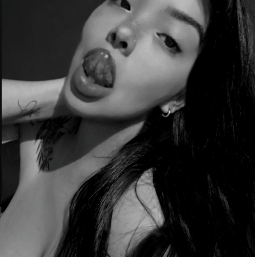 prettyboobs11 profile