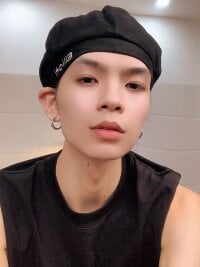 Ozzy_boy86's webcam live show