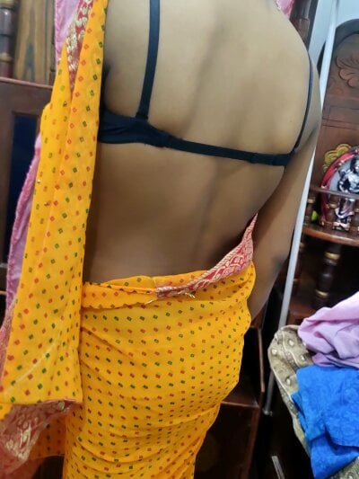 INDU_bhabhi