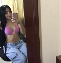 katty_larsson webcam thumbnail
