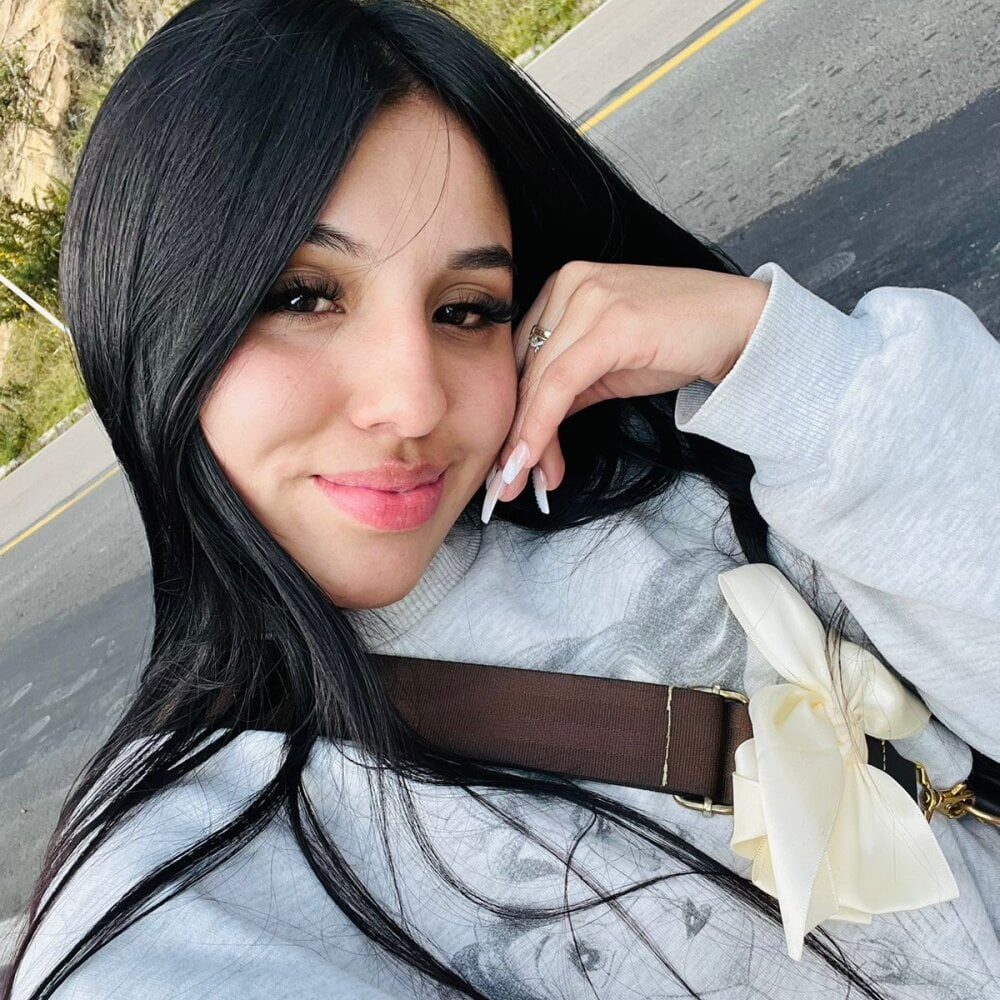 scarleth_miller69 from stripchat
