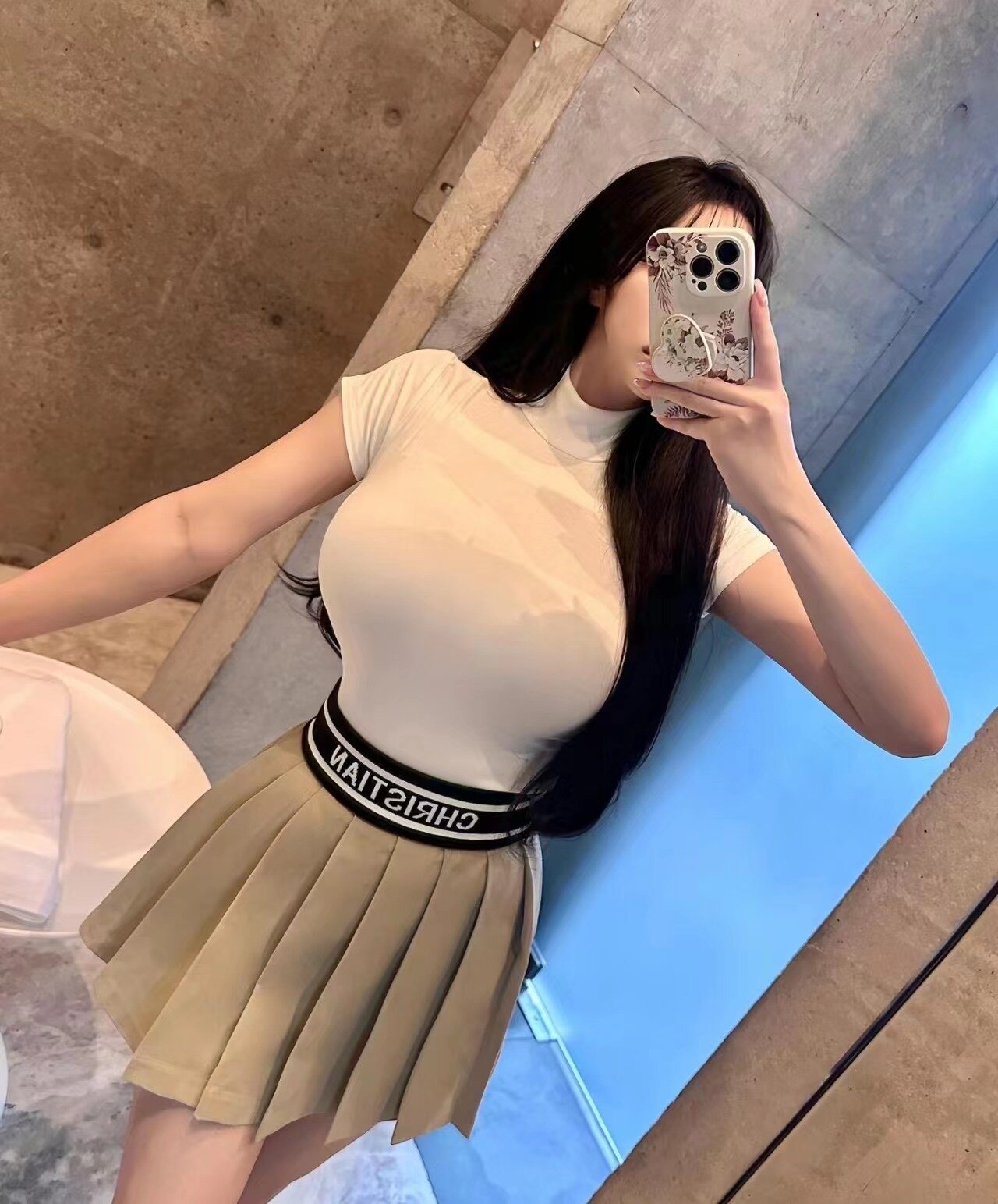 luluyy-MoMo