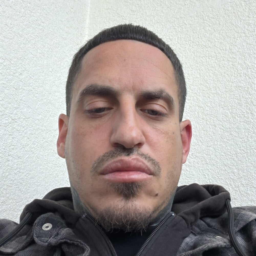 Офлайн-чат XXX juicyj1311