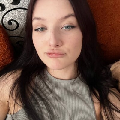 lunarayn from stripchat