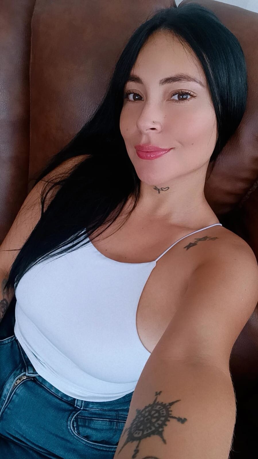 anniemayerx_