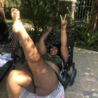 ThickBunny_Bear's Offline Chat Room