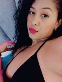 tifanny_lovers_'s Offline Chat Room
