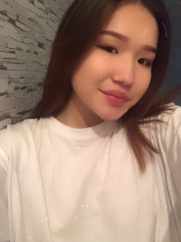 sara_yun's Offline XXX Chat