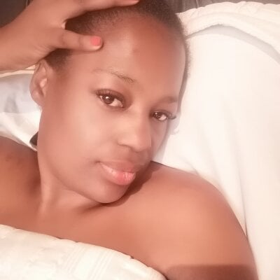 sexylira on StripChat