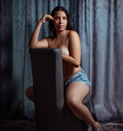Alina_Rosee Female Doggystyle Online Webcam Nude