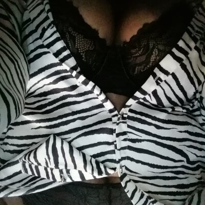 Hornyboobsexy