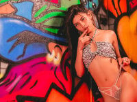 Skarlet_Fischer's Offline Chat Room