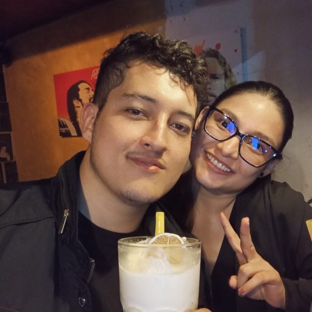 aliciaanddominiic profile