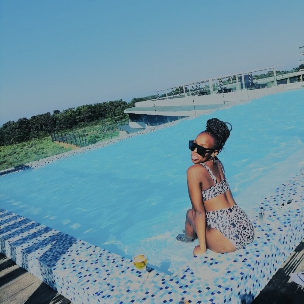 iluvcams.com xlissahx livesex profile in brown-hair cams