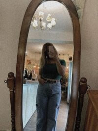 asian_f1ower1's Offline XXX Chat