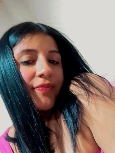 Abby_Leon__