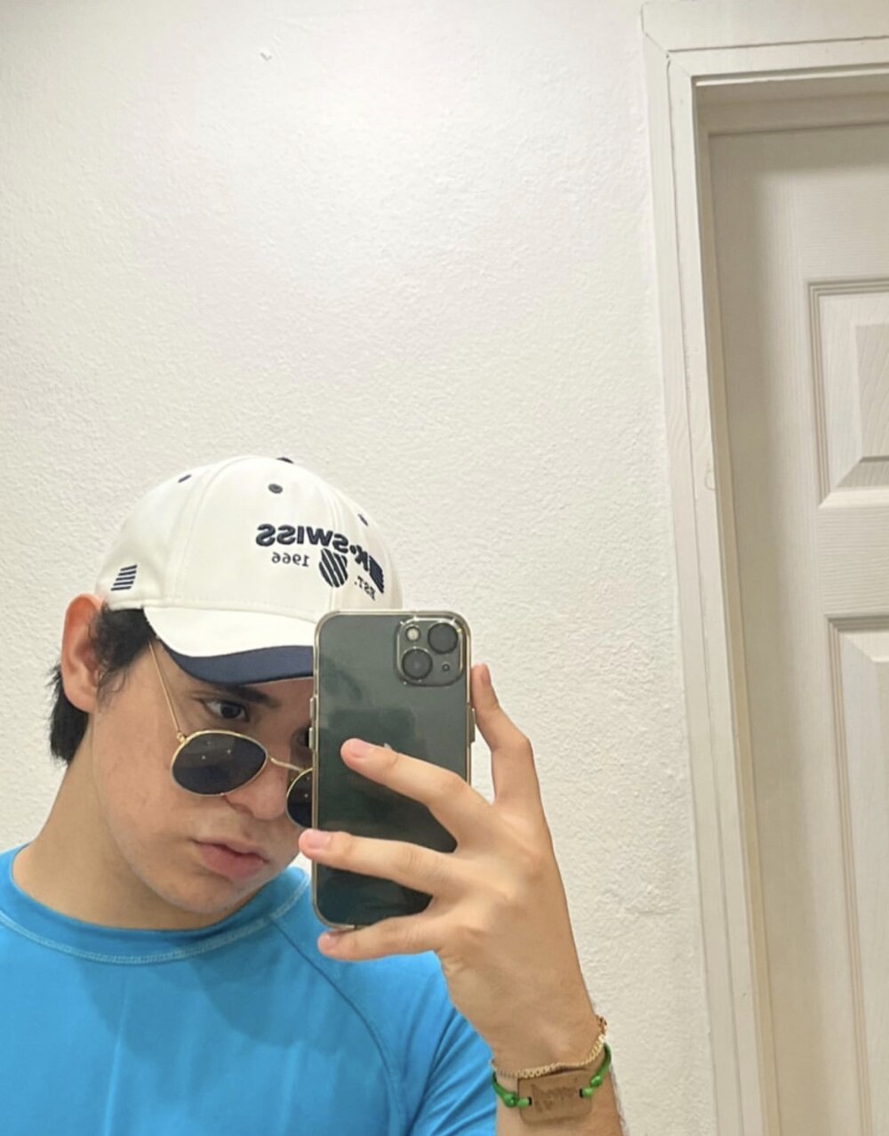 LOL11111lol Chat XXX offline