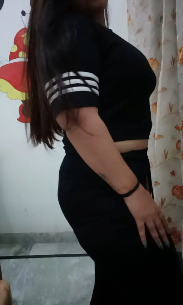 HottiSara profile