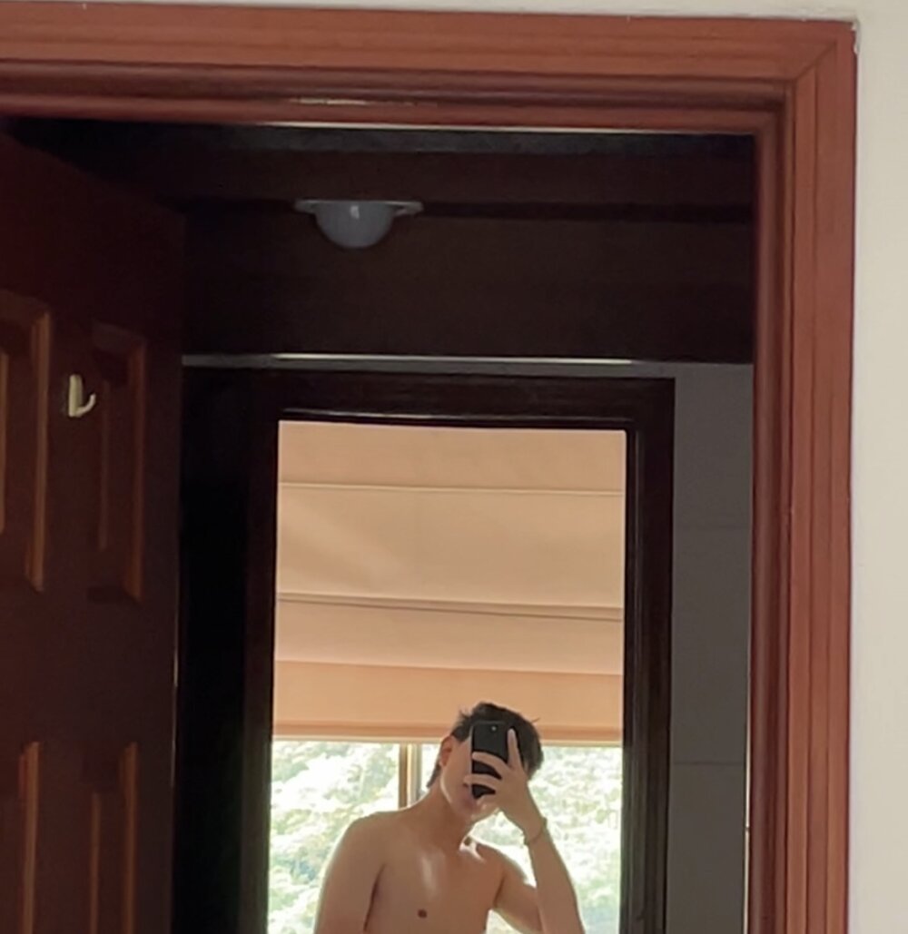 gatito_polo69 Adlı Modelin Çevrimdışı XXX Sohbeti