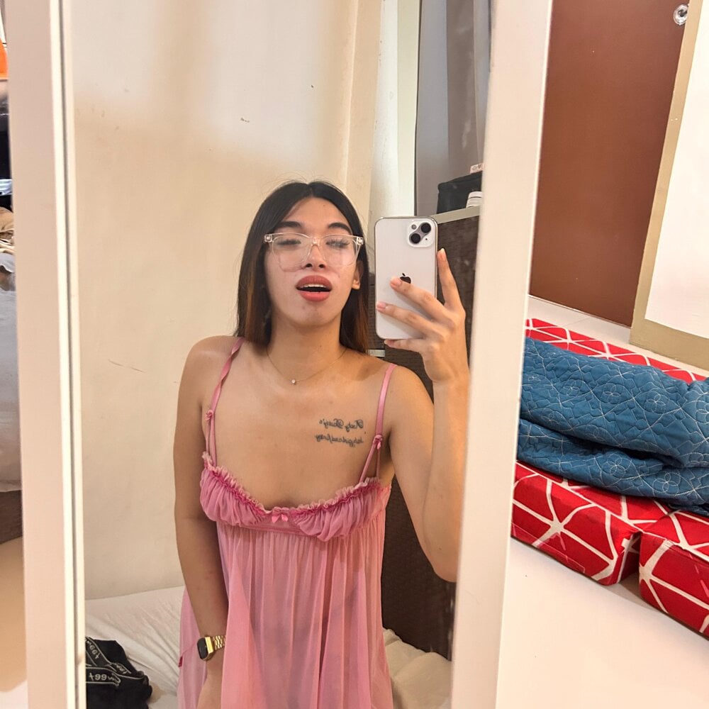 yourdreamgoddess from stripchat