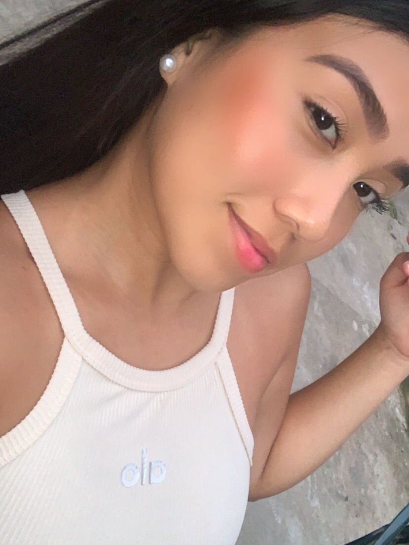 salomee_martinez's Offline Chat Room