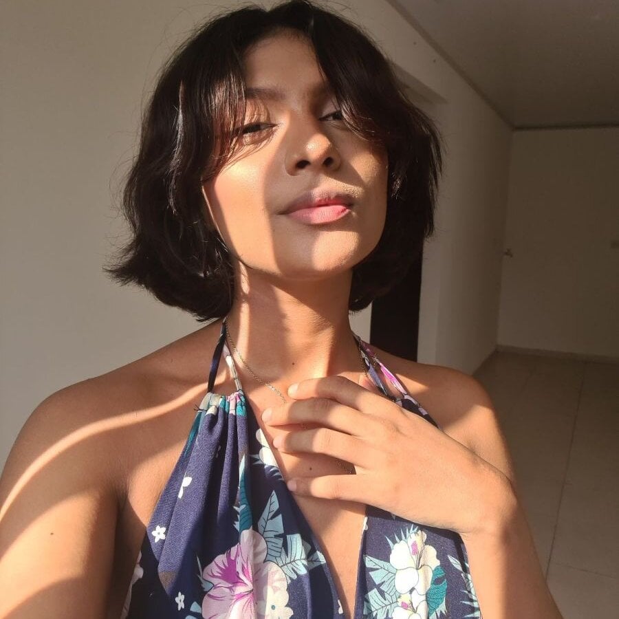 cami_florez