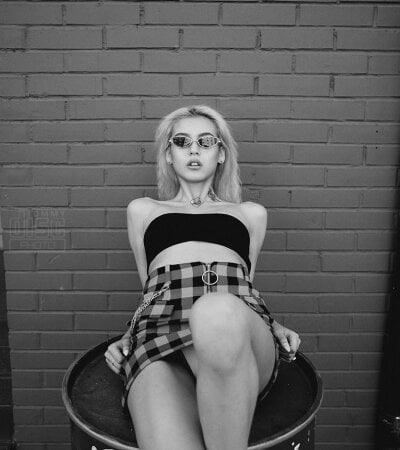 vikkihilton1 from stripchat