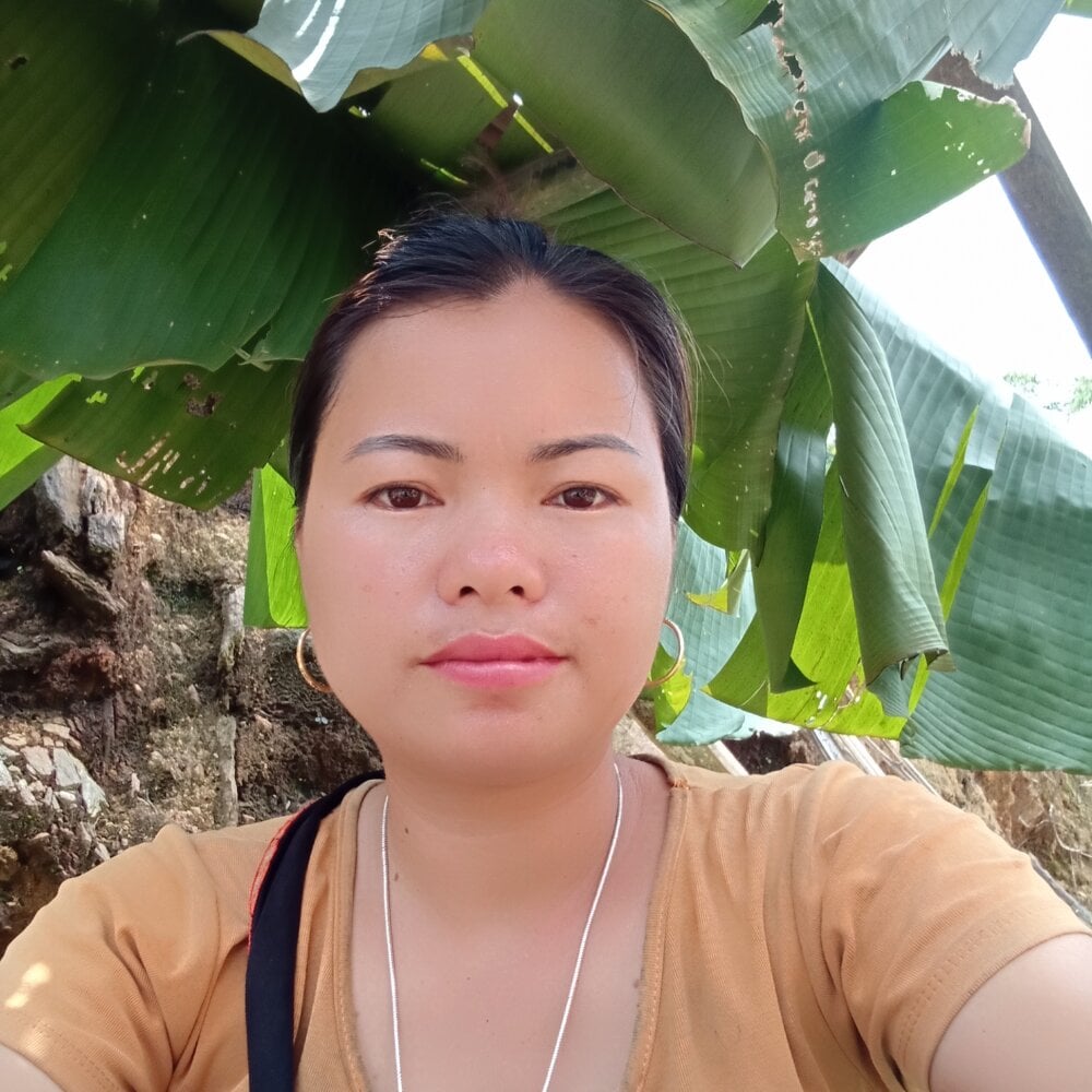 emly-xinh18 profile