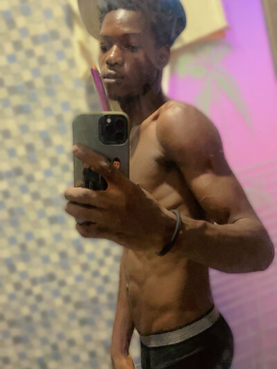 iesham from stripchat