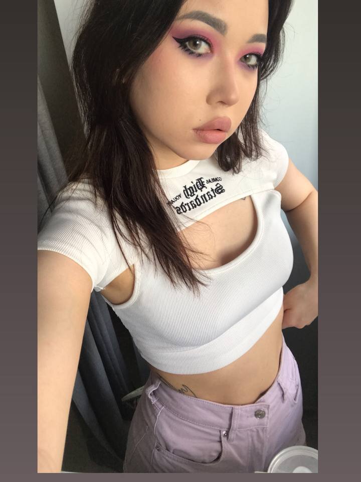 AliceSher 🌿 online cam