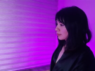 Samantha_night__ - interactive toys young